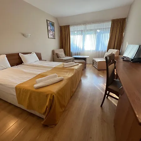 Hotell Mоura Boutique & Spa