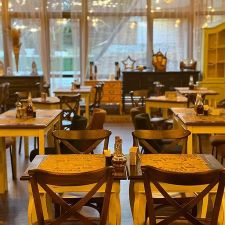 Mоura Boutique & Hotel Borovets