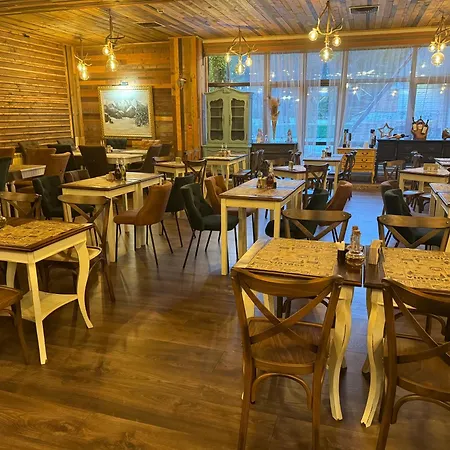Mоura Boutique & Spa 4*