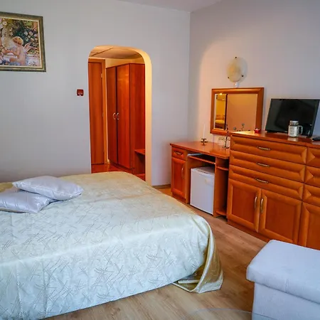 Hotell Mоura Boutique & Spa