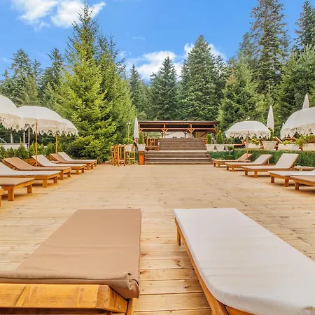 Mоura Boutique & Spa Hotell